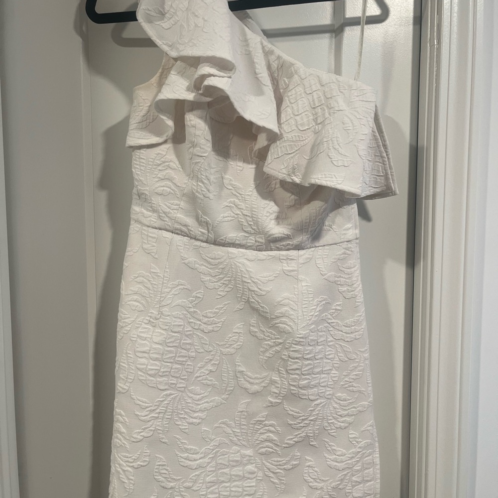 White One-Shoulder Textured Dress